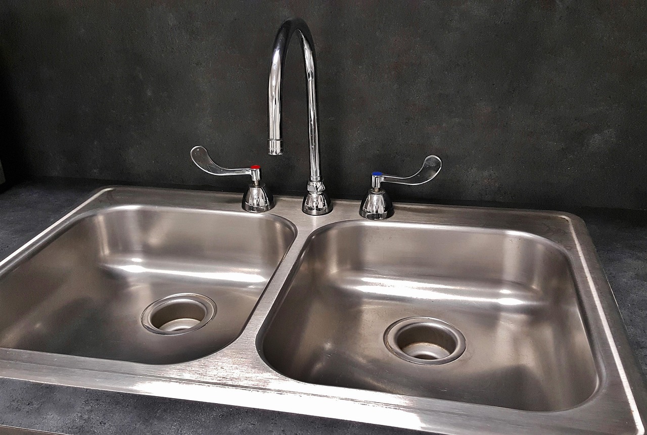 about-02 basin, sink, kitchen sink, tap, drain, faucet, countertop, water, plumbing, dishes, dirty dishes, dishwashing, wash, nature, clean, shiny, stainless steel, gray water, gray kitchen, gray clean